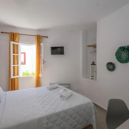 Anchor Yalos Mykonos Town